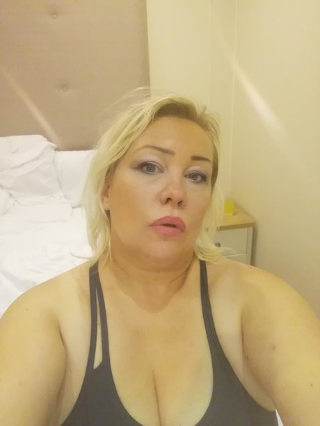 Harleyquinfairy pornstar nude pictures