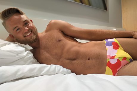 Happy Bulge pretty star images