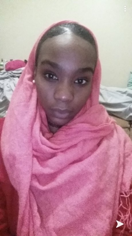 Haraz beautiful actress picture