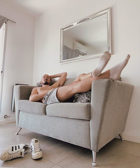 FootDom model porn pic