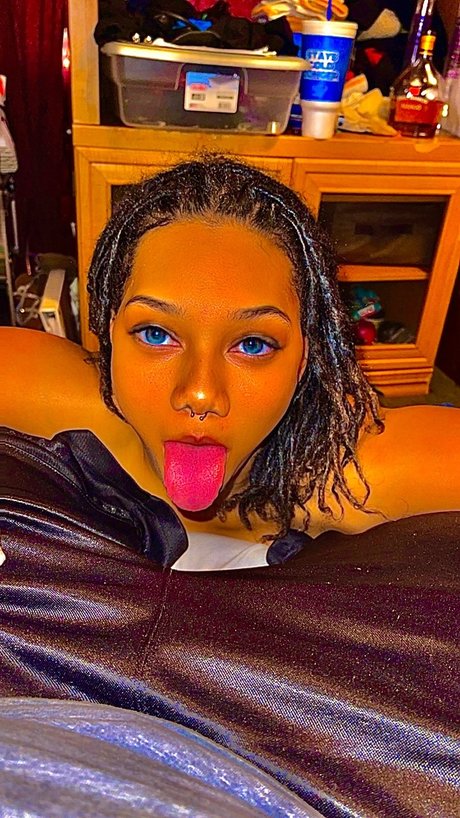 OuuuuuBABYFREAKS_ pornstar xxx pics