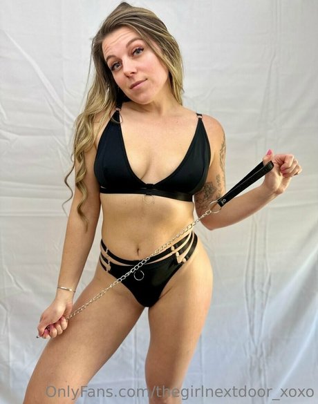 thegirlnextdoor xoxo art model pictures