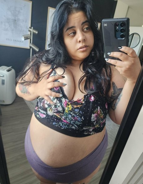 adriivy high quality pornstar pics