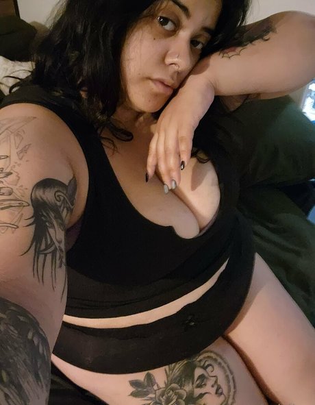 adriivy pornstar sexy pictures