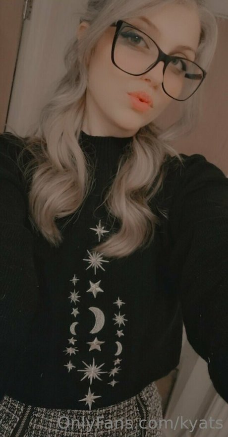 kyats nude star pictures