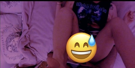 bellachelseafree adult actress photo