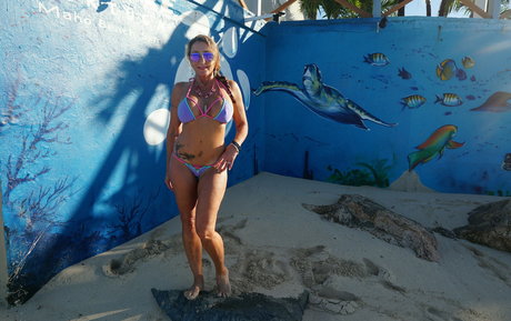 amateur naked onlyfans adult image