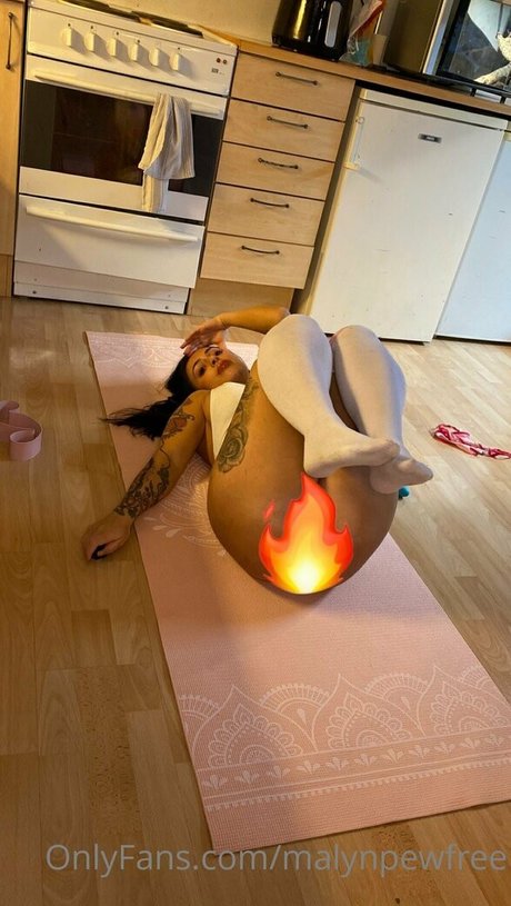 malynpewfree nude pornstar pictures