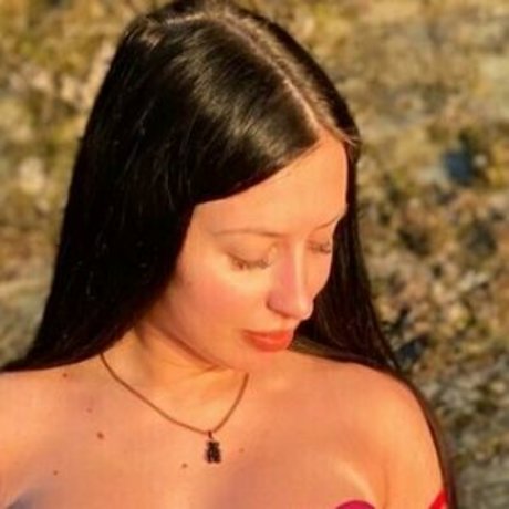 malynpewfree star naked pictures