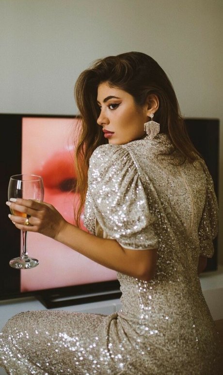 Sara Fructuoso pornstar naked images