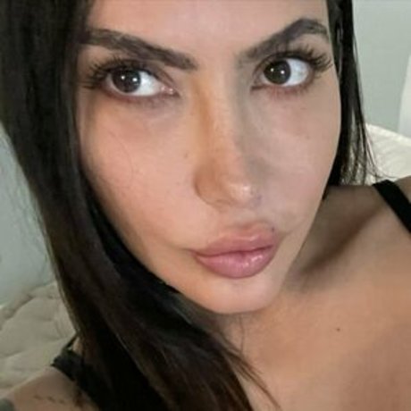 getlela model adult gallery