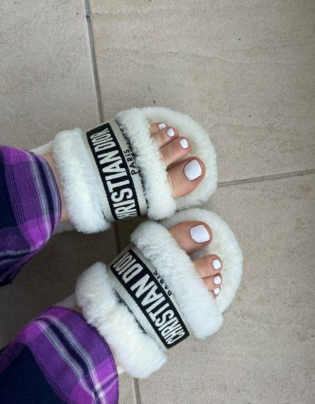 cutefeetyfeet star top galleries