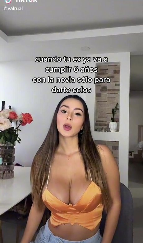 valrual free star archive