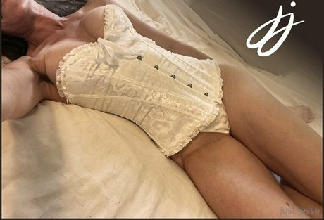 big tits cougar onlyfans free photo