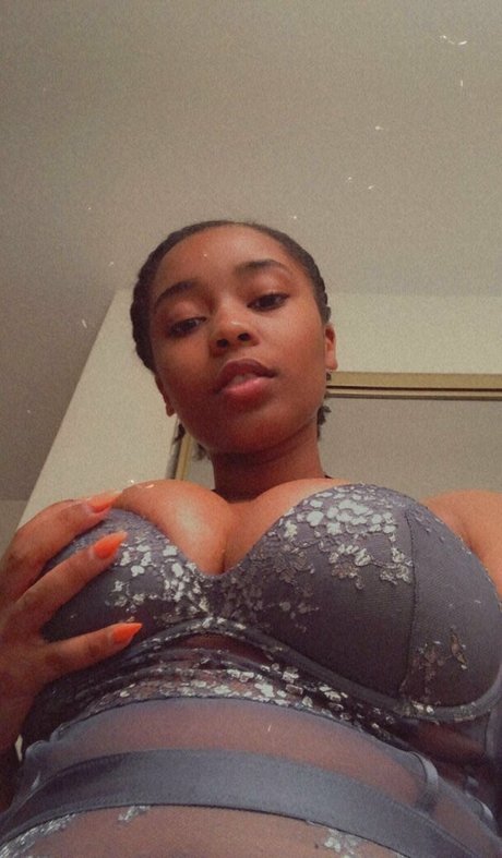 tyra spanks star best galleries