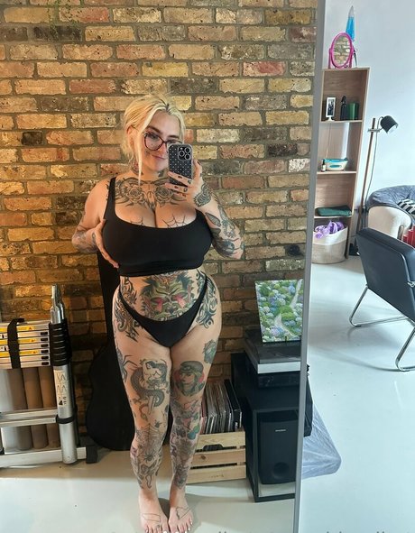 stupiderandhotter hd pornstar galleries