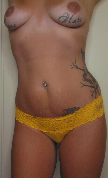 kookiesnmilf exclusive pornstar img