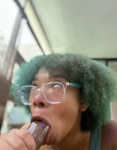 bratty babii nude star pics