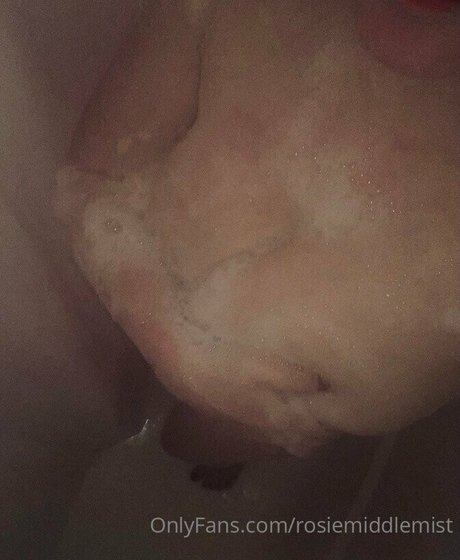 rosiemiddlemist star naked img