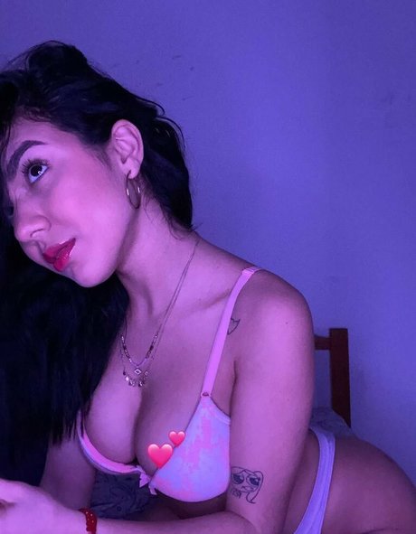 Shantal Sky high quality actress gallery