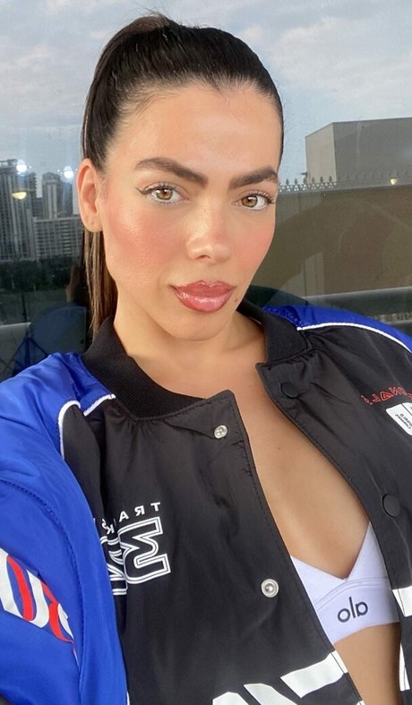 danellaurbaytv hot star pics