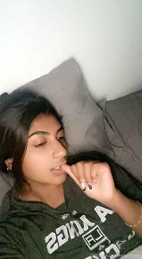 Reddotbitch star exclusive image