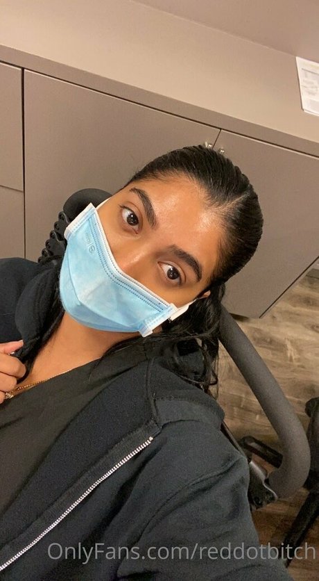 Reddotbitch Quick model image