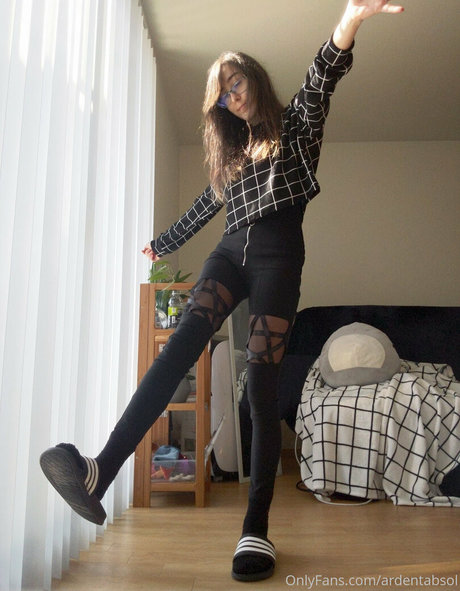 ardentabsol xxx model archive