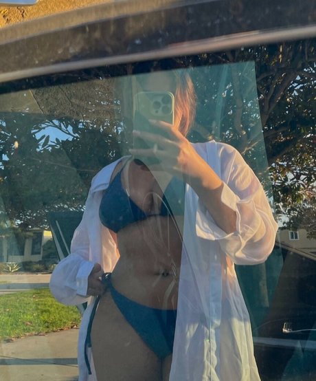 kimmyroxana model adult picture