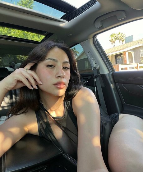 kimmyroxana porn model photos