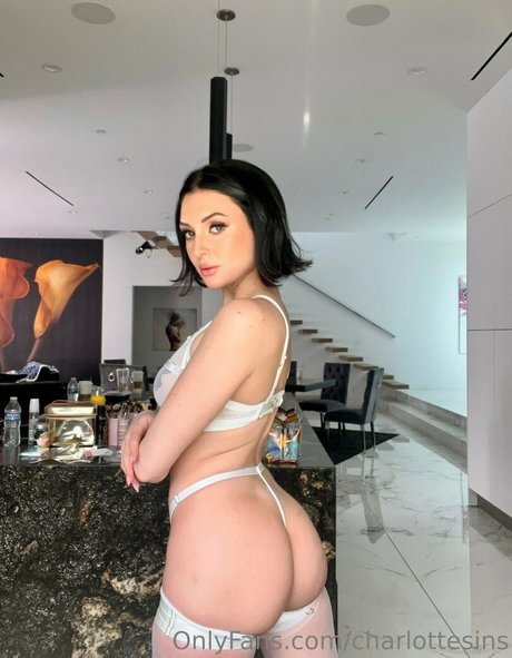 Charlotte Sins pornstar erotic pics