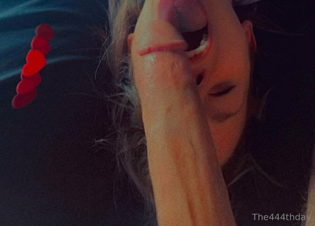 the444thday nude star img