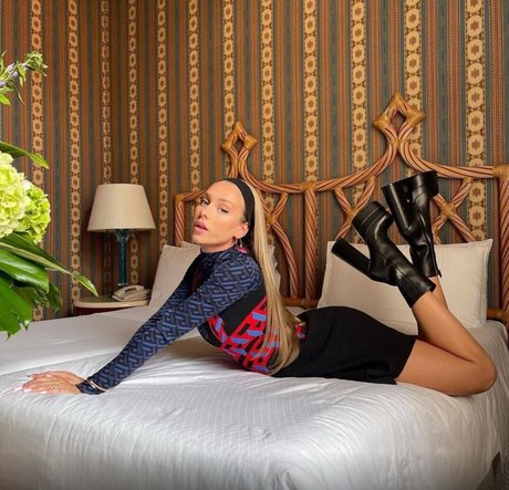 Ester Exposito xxx actress pic