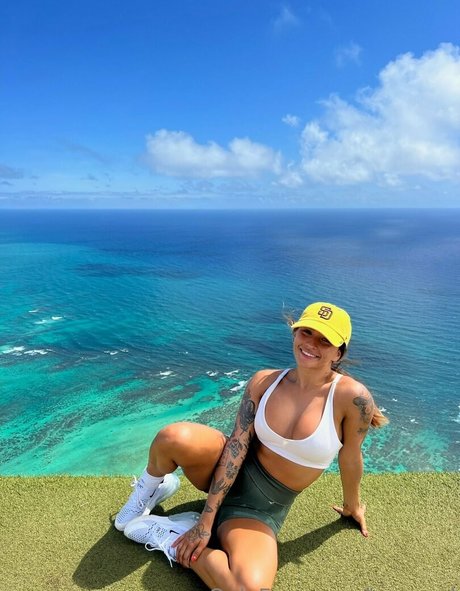 lavaxgrl exclusive actress img