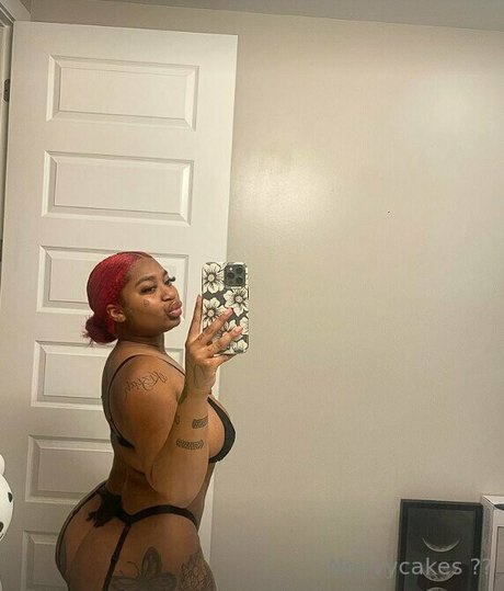 mature asian onlyfans nudes picture