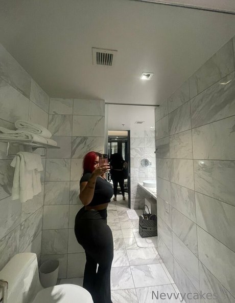 Nevvycakes star top images