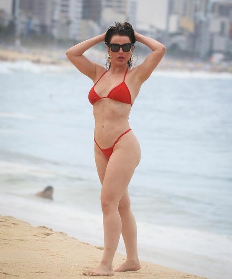 Fernanda Keulla nice actress images