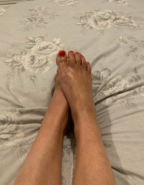 busty teen onlyfans sexy nudes picture