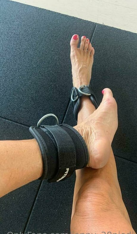 jenny 38piedi hot actress picture