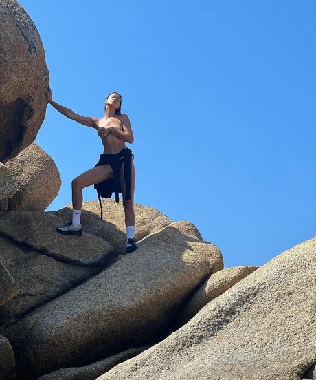 thick mom onlyfans nude pics