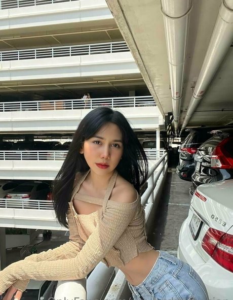 youngdumbasian star hot archive