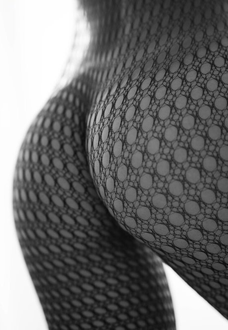 Newlay s model sexy photos