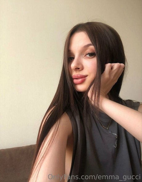 emma gucci nudes model picture