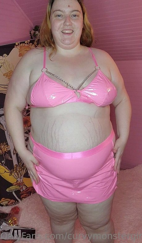 curvymonstergirlfree art model galleries