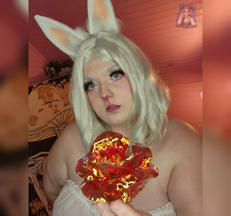 curvymonstergirlfree erotic actress photos