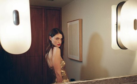 Phoebe Tonkin hd pornstar picture