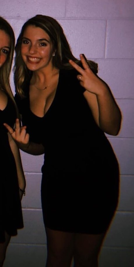 Sierra Bellingar erotic model galleries