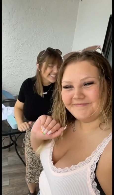 Sierra Bellingar sexy pornstar images