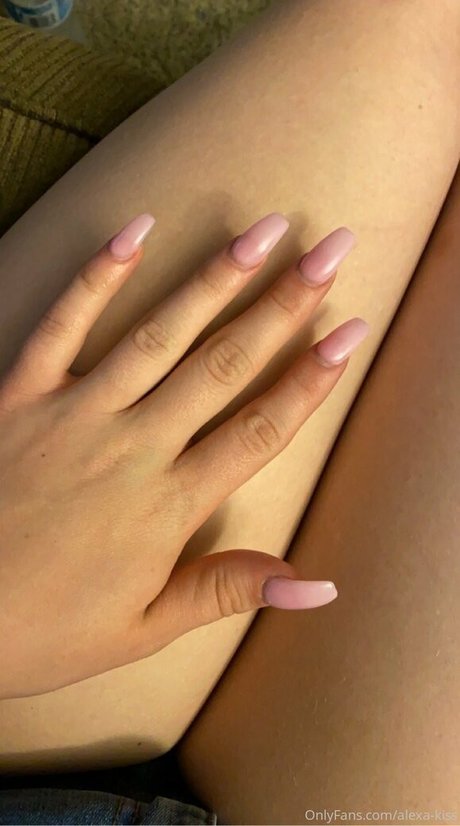 alexa kiss model nudes galleries