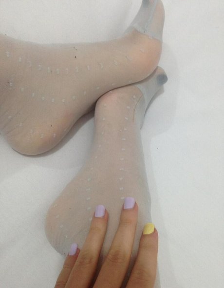 aleyonlyfans free model pic